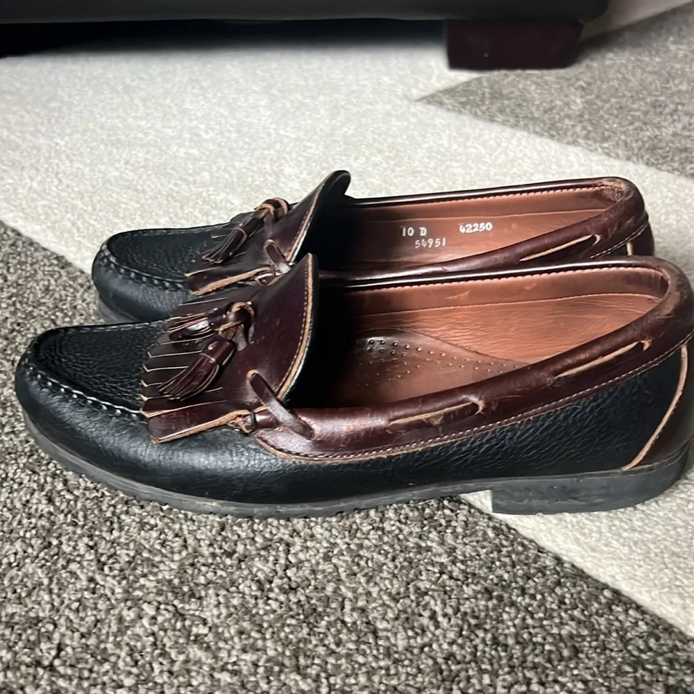Allen Edmonds Mens Loafers NASHUA Tassel Kiltie Black Brown Leather - 10 D - Picture 2 of 12